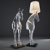 Standing Horse (Standing Horse).