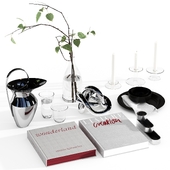 1 decorative set. Glass, metal, porcelain