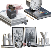 Decorative set