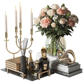 Decorative set with a bouquet of pink and white roses