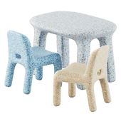 Charlie Chairs and Luisa Table Party by Ecobirdy